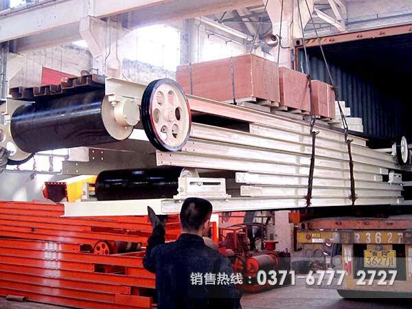 膠帶輸送機發貨