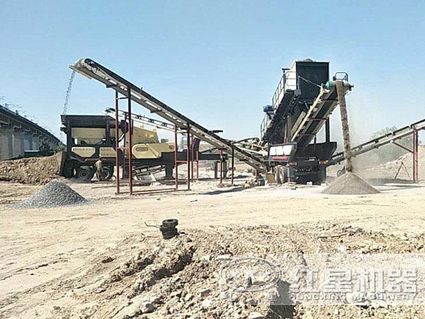 移動破碎站生產(chǎn)現(xiàn)場