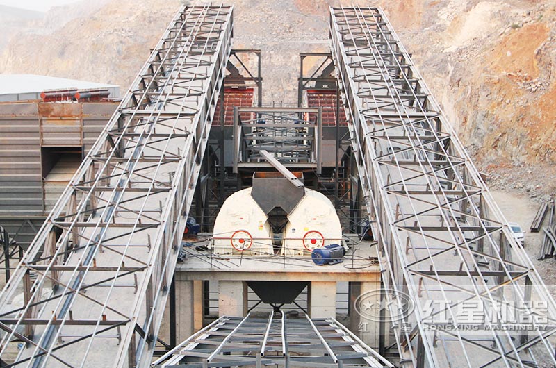 錘破制砂機生產現場實拍圖
