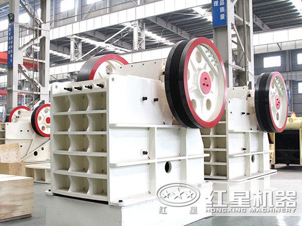 HD顎式破碎機(jī)生產(chǎn)車(chē)間