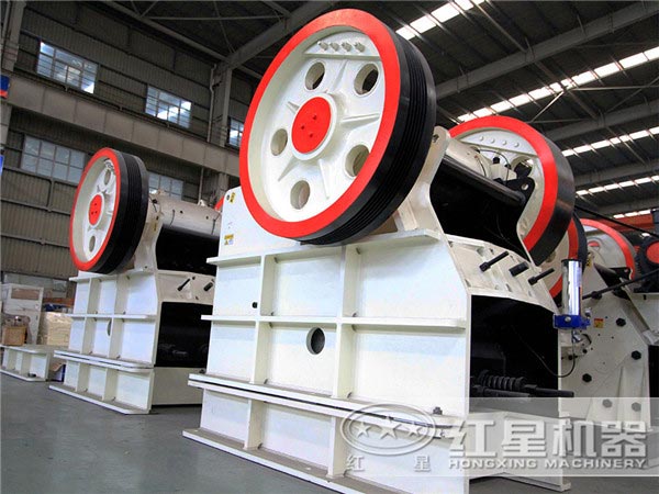 細碎顎式破碎機