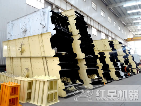 振動(dòng)篩車(chē)間圖