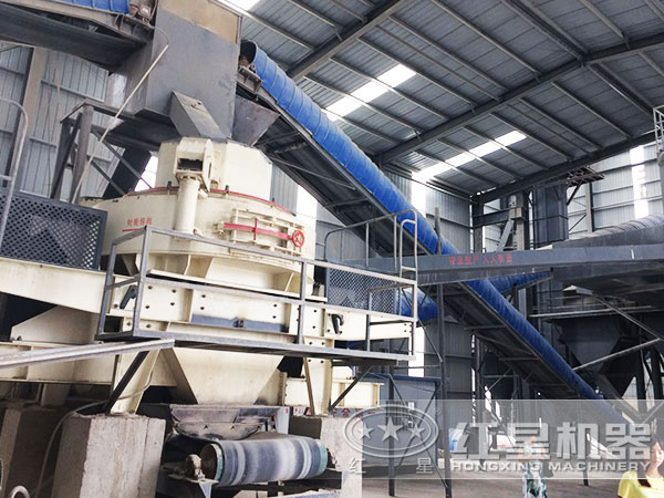 紅星河卵石打砂機生產現場
