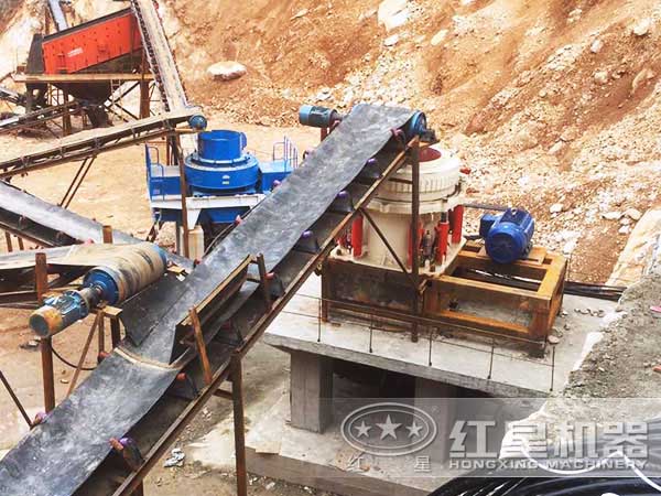 輝綠巖生產線作業現場