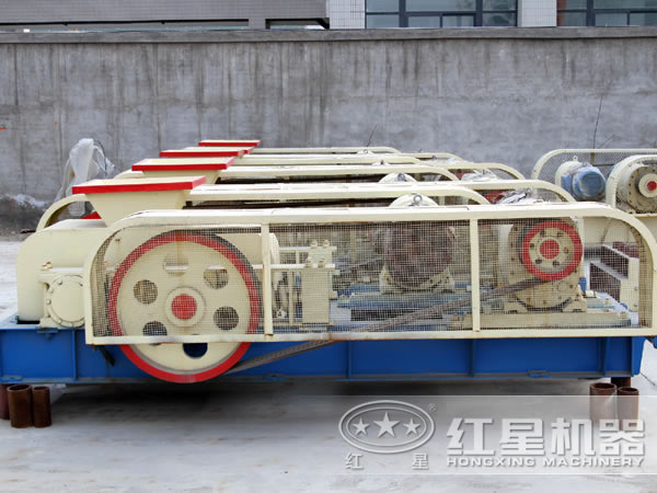 紅星對輥式破碎機廠家