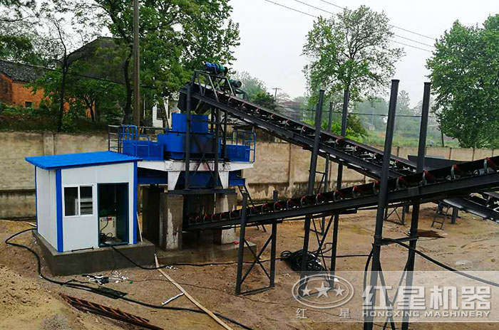 石頭制砂機作業(yè)現(xiàn)場圖