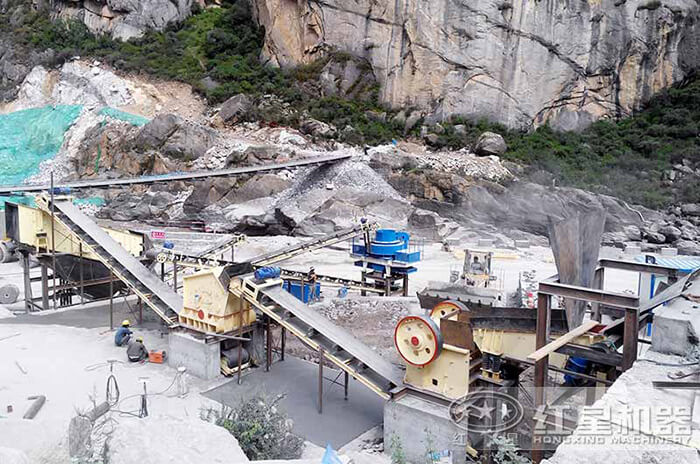 大塊度物料生產加工現場