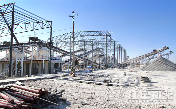 固定式水泥塊破碎機作業現場