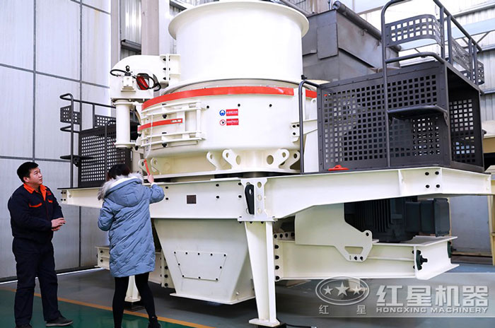 客戶到紅星廠區參觀設備