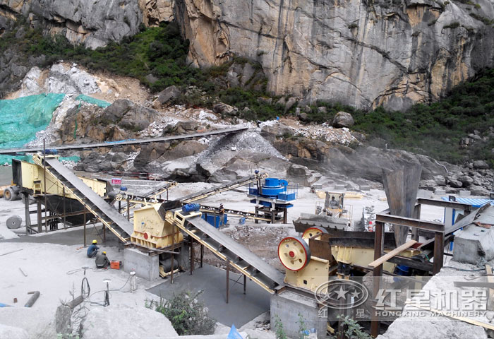 碎石生產現場