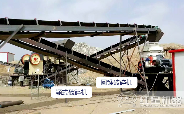 日產(chǎn)兩萬噸碎石生產(chǎn)線作業(yè)現(xiàn)場(chǎng)