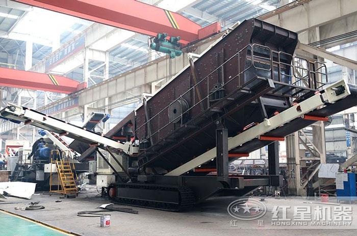 河南紅星移動磨石子機器車間生產