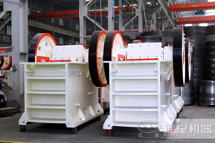 小型石料粉碎設備