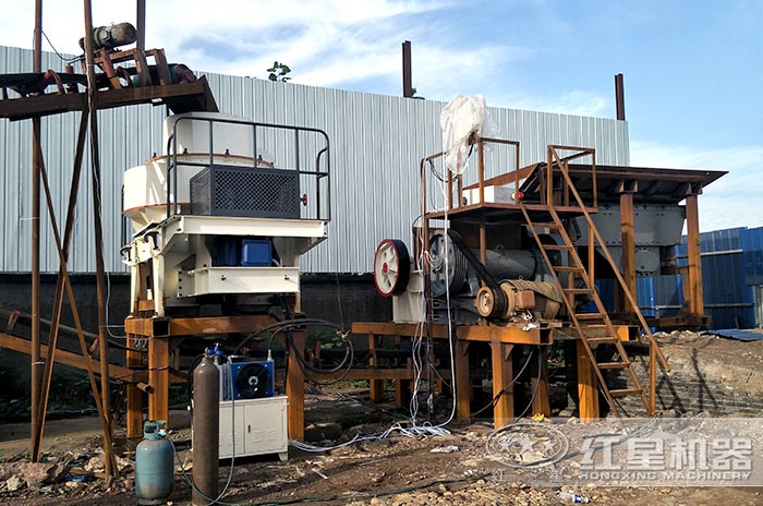 制砂機工作現場圖