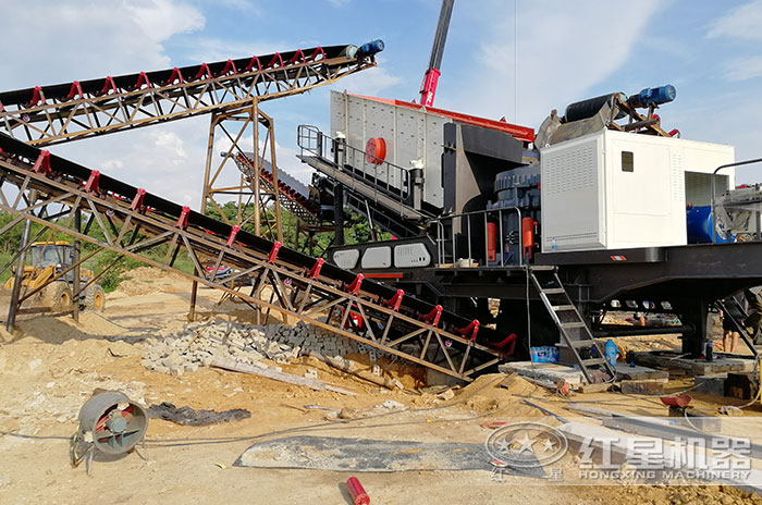 日產5000噸以上大型號青石移動破安裝現場