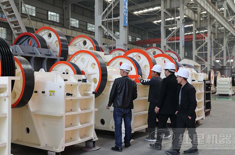 客戶到廠參觀紅星鄂破機