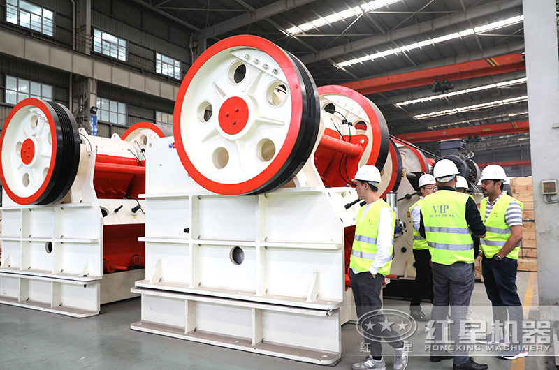 大破碎比的顎式破碎機時產量高，物料銷售利潤高