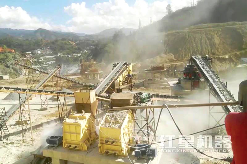 600t/h硅礦反擊式板錘制砂機生產現場